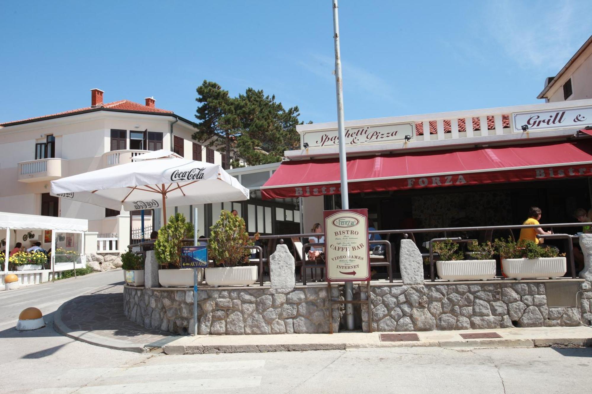 Apartment & Rooms Three Angels Baška Dış mekan fotoğraf