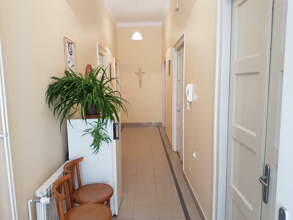 Apartment & Rooms Three Angels Baška Dış mekan fotoğraf