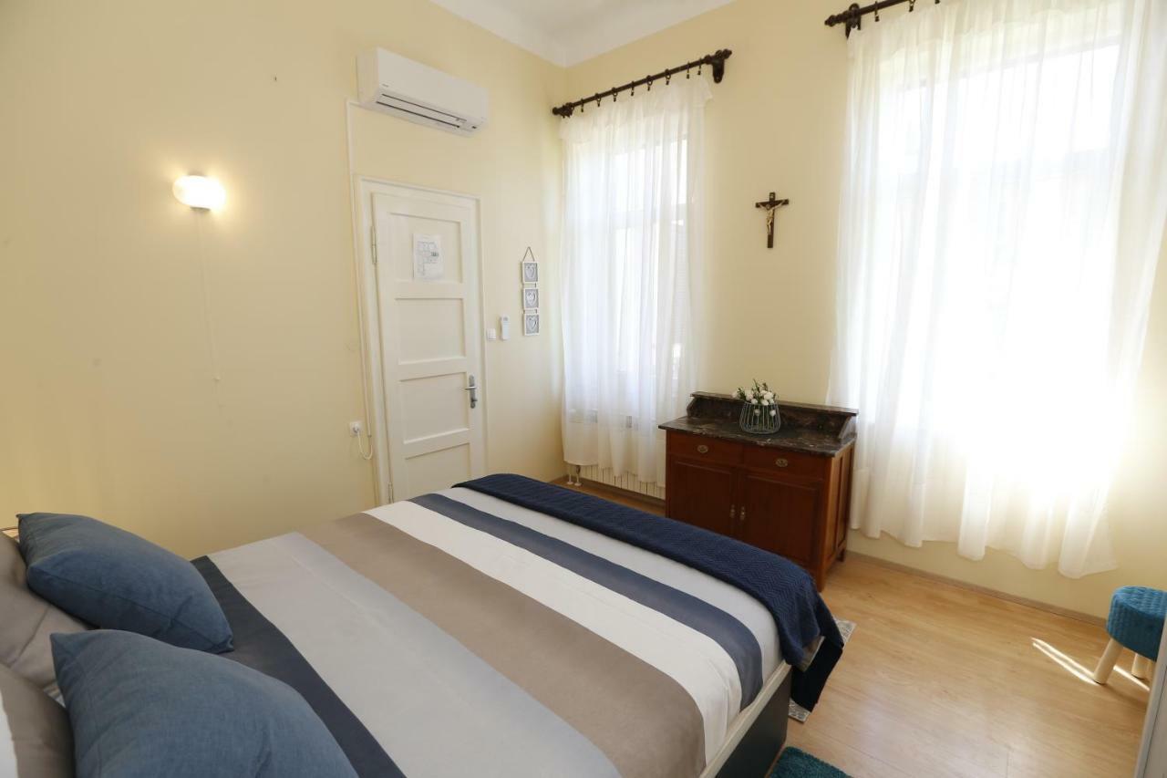 Apartment & Rooms Three Angels Baška Dış mekan fotoğraf